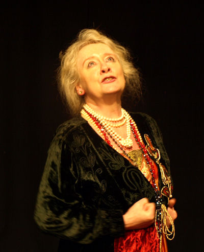 Helen Cartwright playing Ellen Terry image