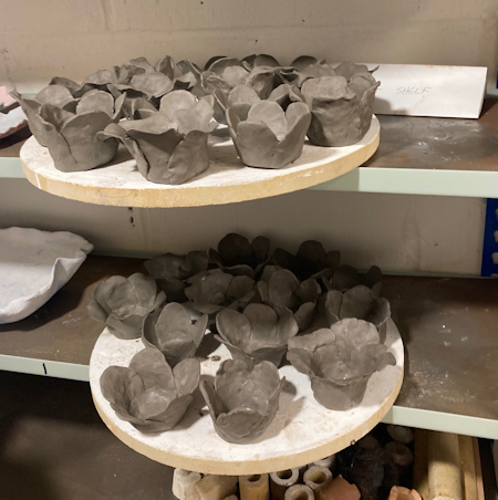 Clay on drying plates