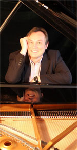 Peter Medhurst at the Piano